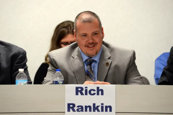 moment_rich_hears_he_is_the_new_director.jpg